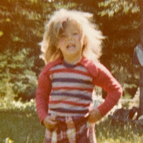 Meet your Posher, Monique - Picture 1 of 2